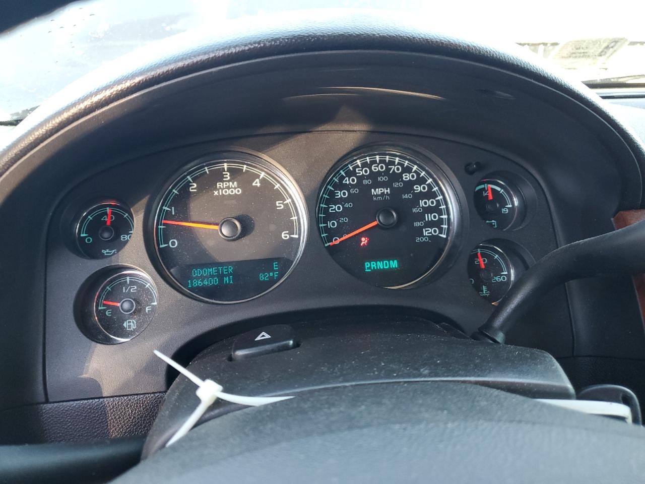 Chevrolet Tahoe K1500 Ltz Image 9