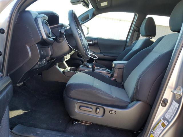 Toyota Tacoma Double Cab Image 8