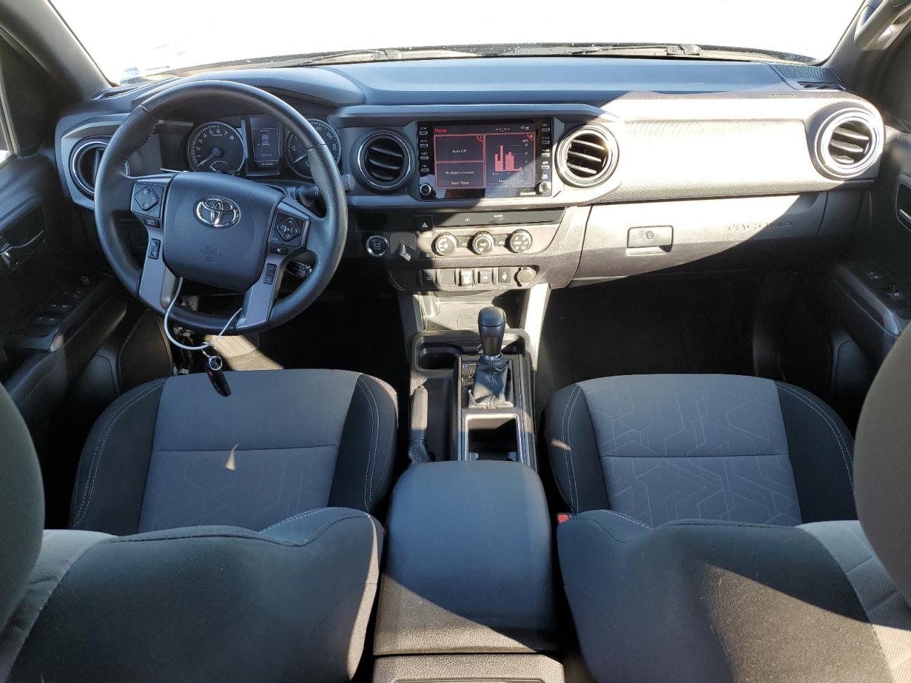 Toyota Tacoma Double Cab Image 11