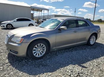  Salvage Chrysler 300
