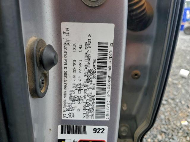 Toyota Tacoma Double Cab Image 9