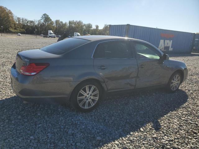 Toyota Avalon Xl Image 6