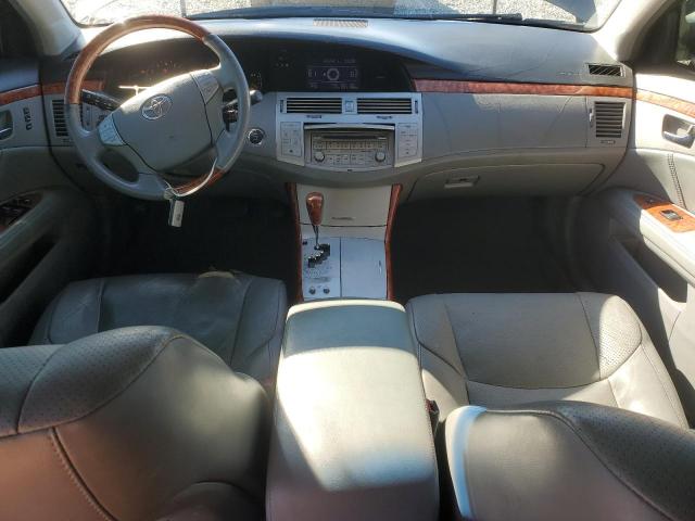 Toyota Avalon Xl Image 8