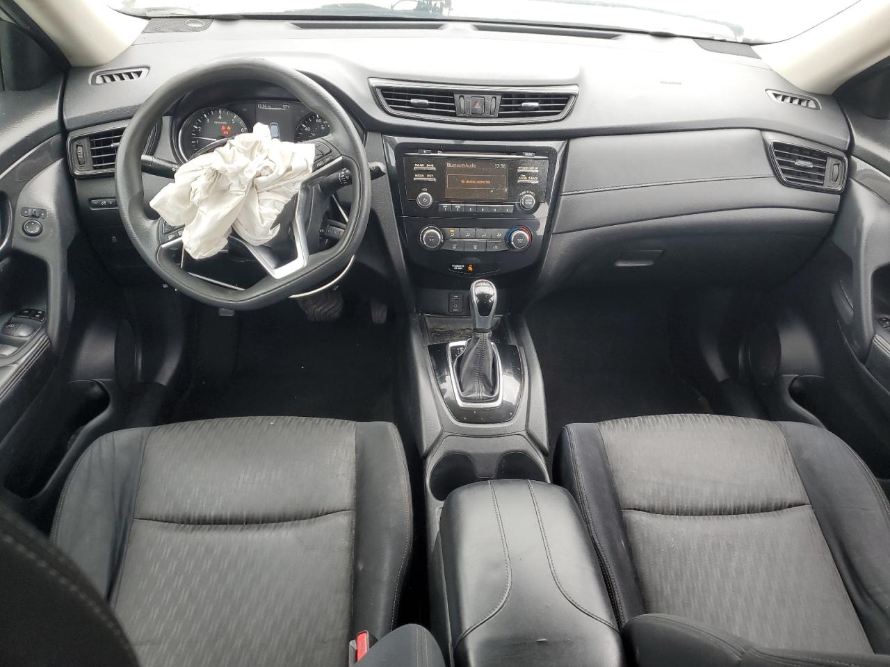 Nissan Rogue S Image 8