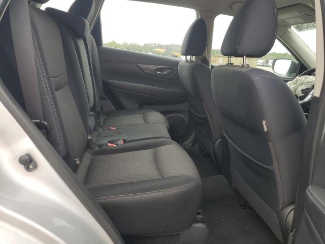 Nissan Rogue S Image 10