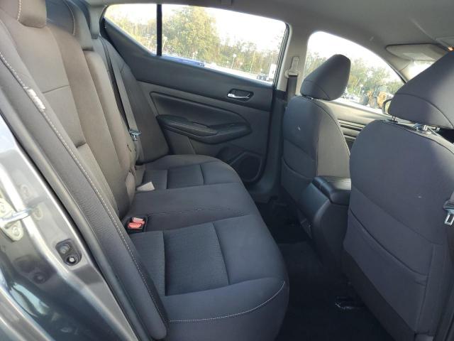 Nissan Altima S Image 13