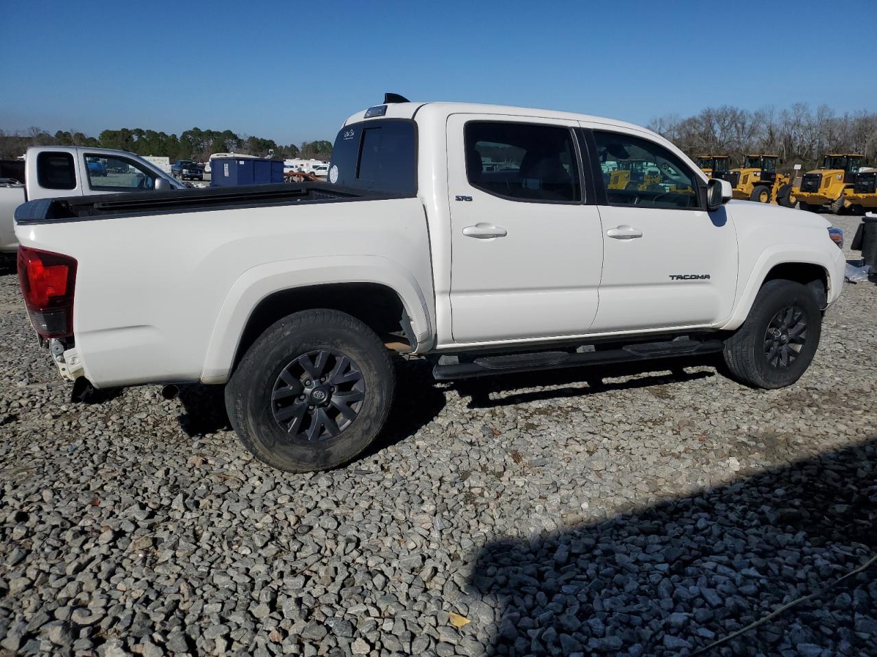 Toyota Tacoma Double Cab Image 5