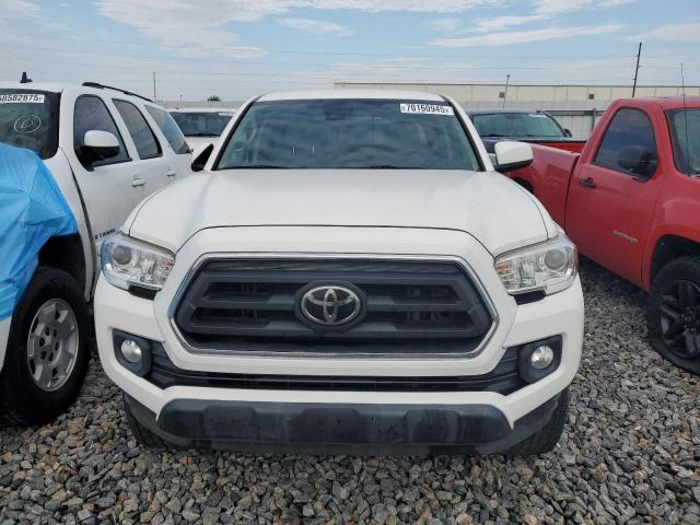 Toyota Tacoma Double Cab Image 4