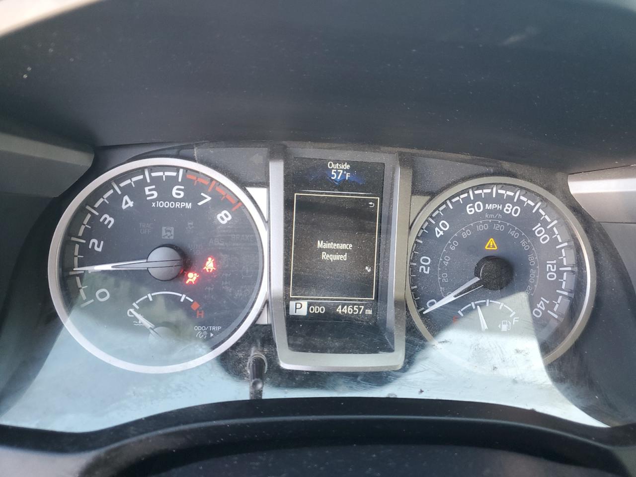 Toyota Tacoma Double Cab Image 8