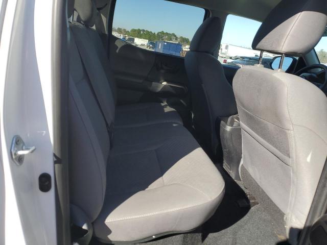 Toyota Tacoma Double Cab Image 12