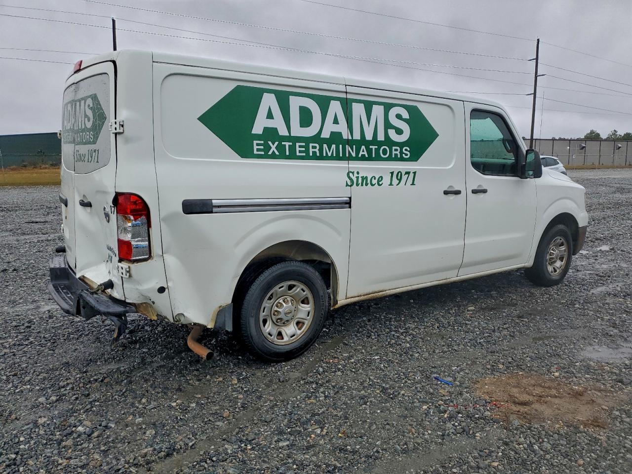 Nissan Nv 1500 Image 2