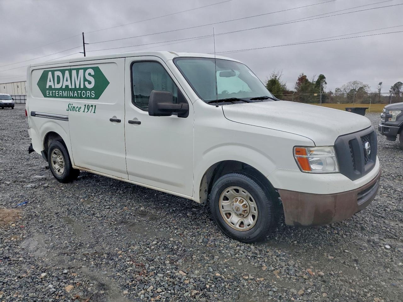 Nissan Nv 1500 Image 4