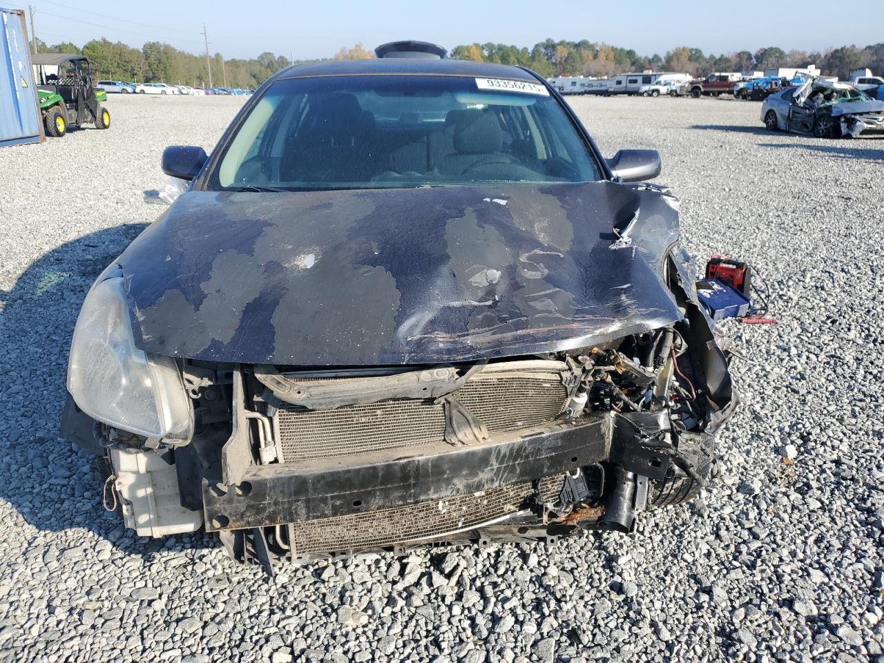 Nissan Altima Base Image 2