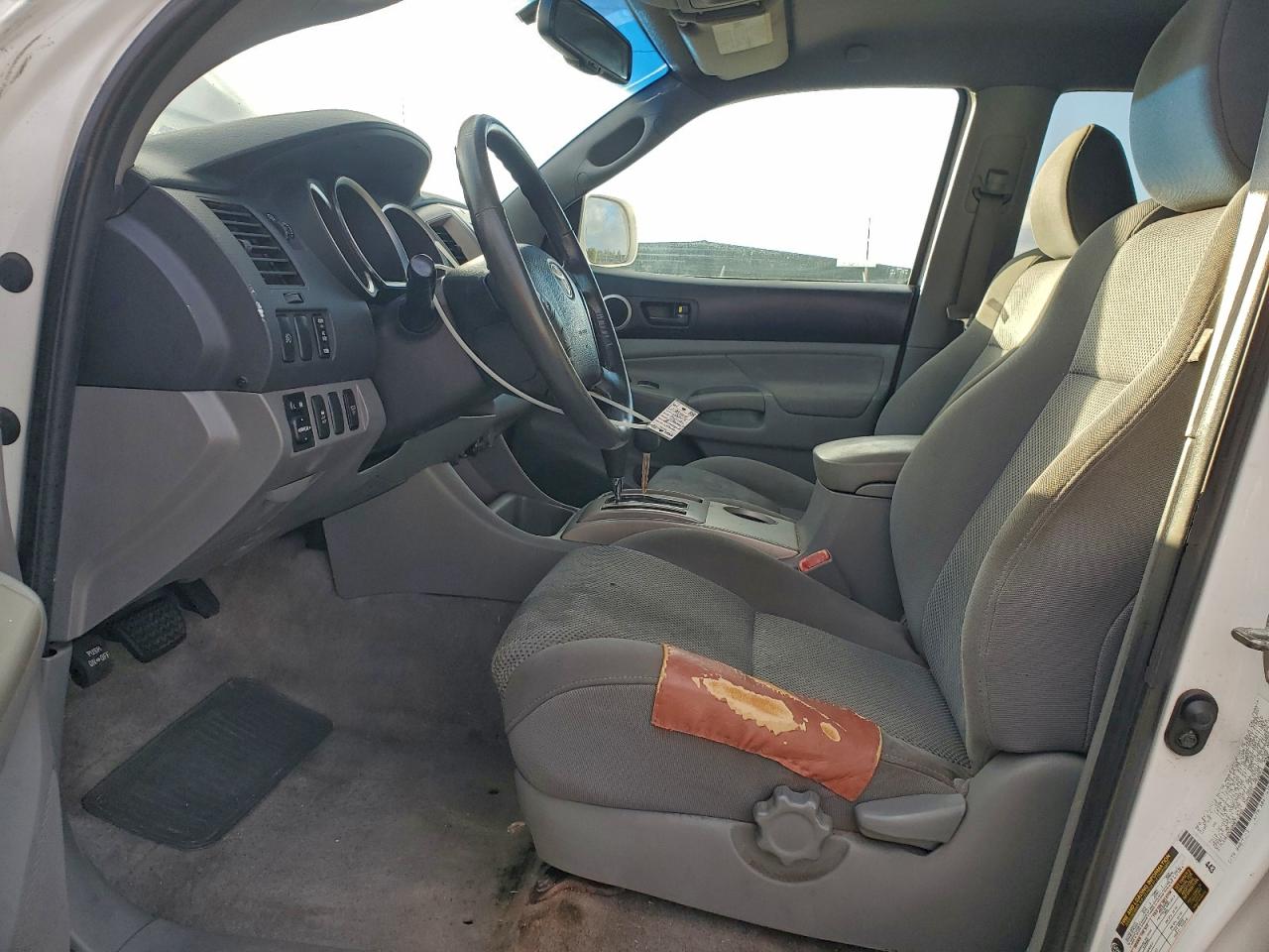 Toyota Tacoma Double Cab Prerunner Image 6