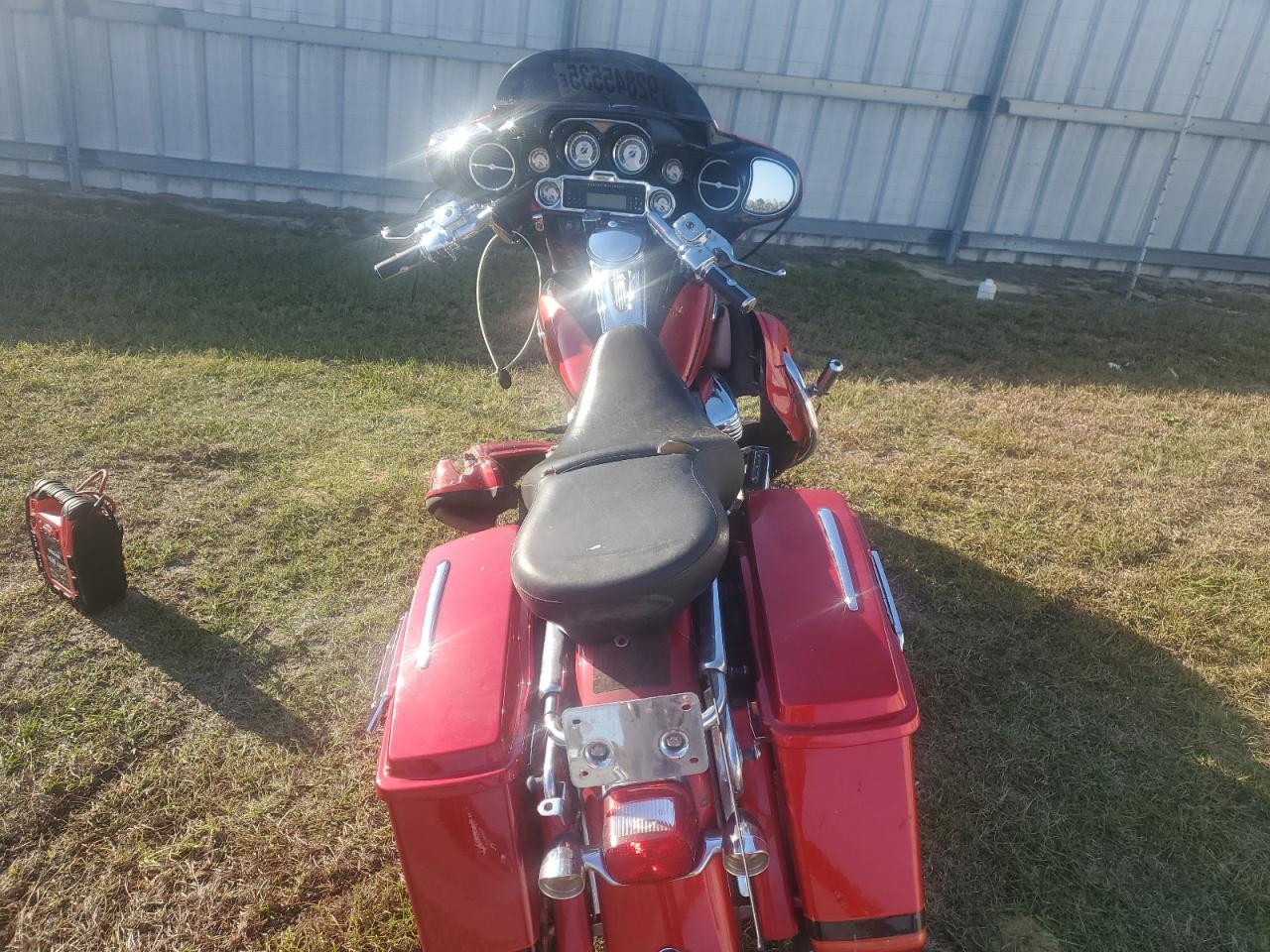 Harley-Davidson Flhtcuse C California Image 9