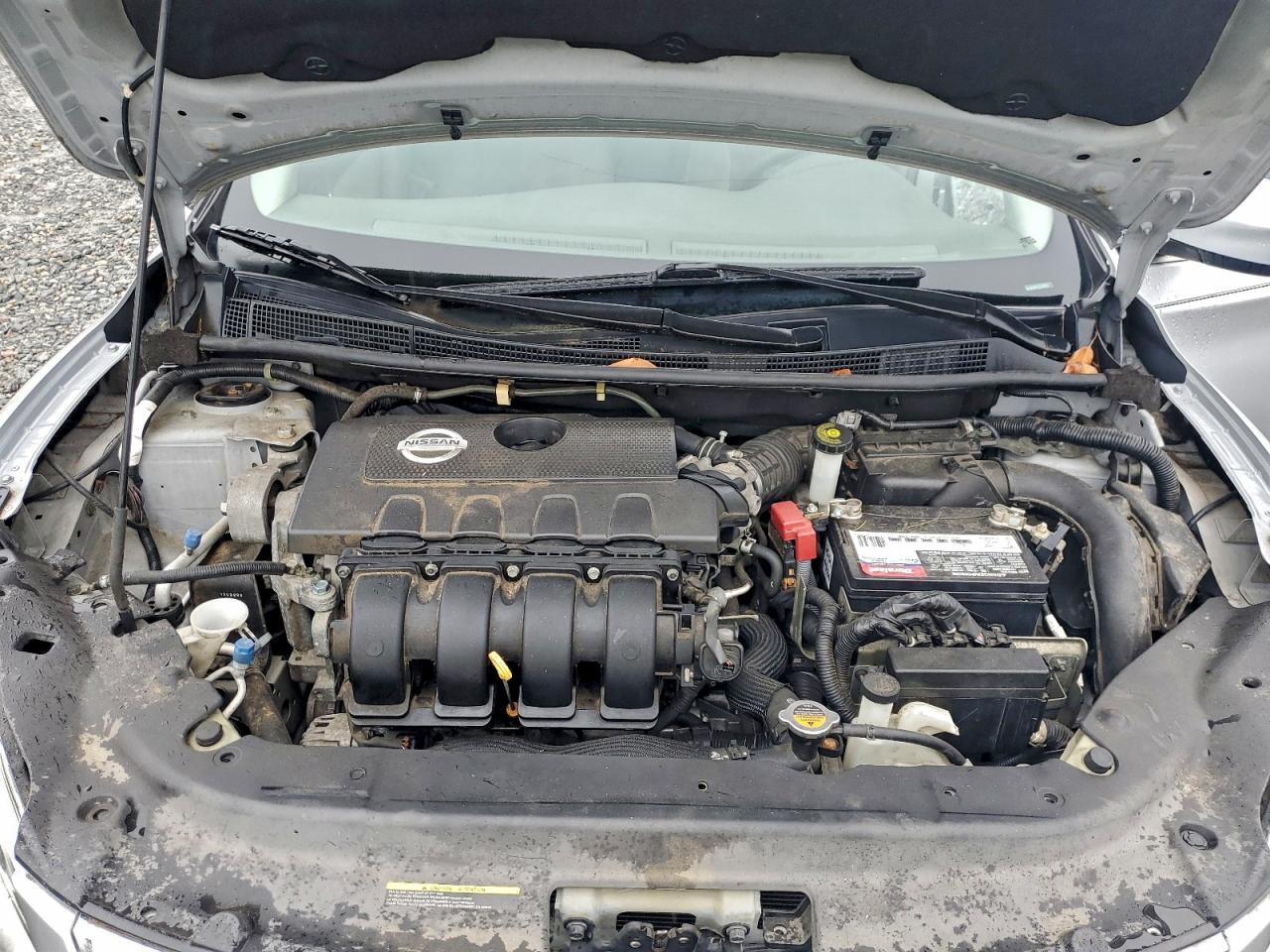 Nissan Sentra S Image 12