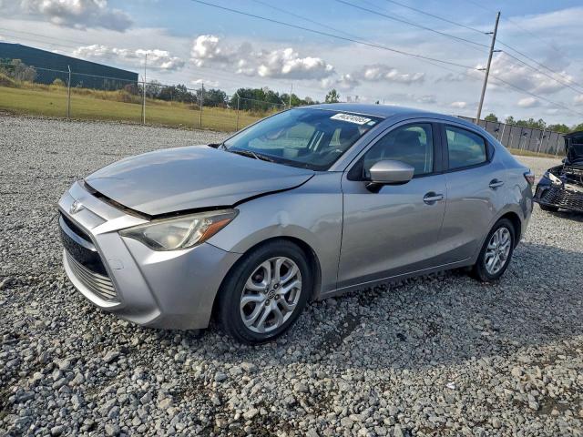  Salvage Toyota Scion