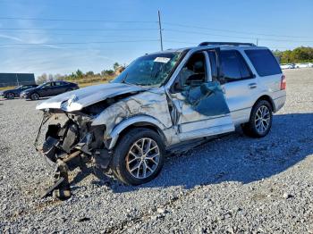  Salvage Ford Expedition