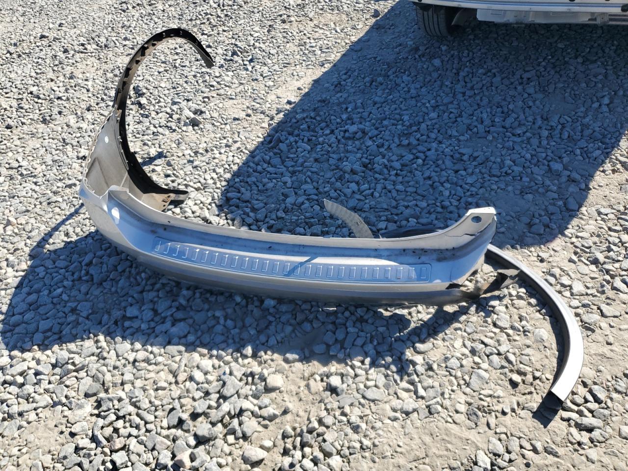 Nissan Rogue S Image 11