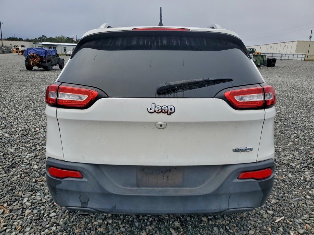 Jeep Grand Cherokee Latitude Image 6