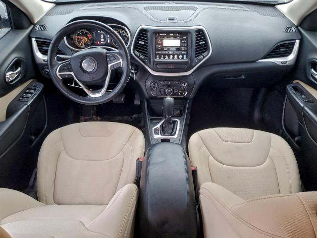 Jeep Grand Cherokee Latitude Image 11