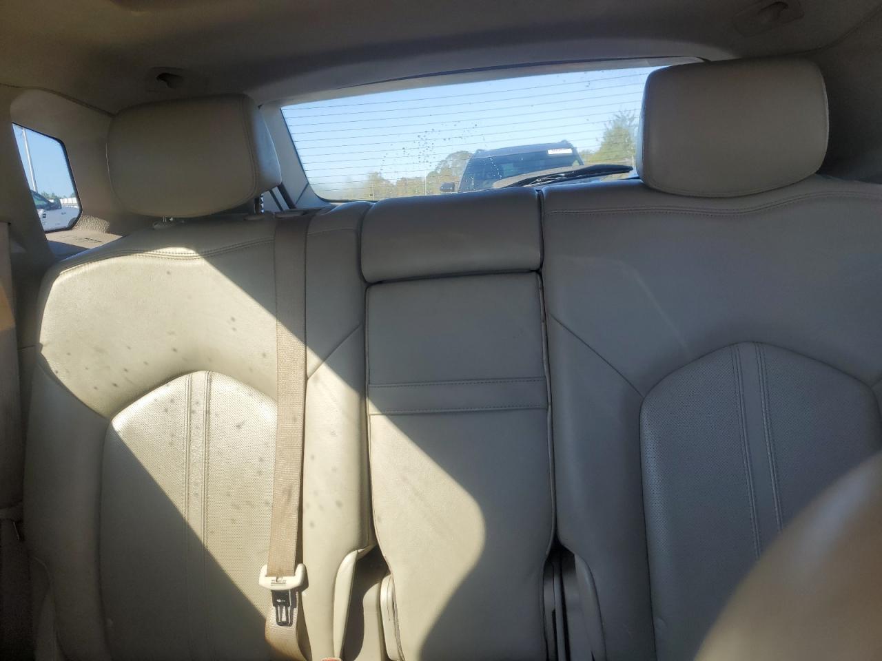 Cadillac SRX Luxury Collection Image 9