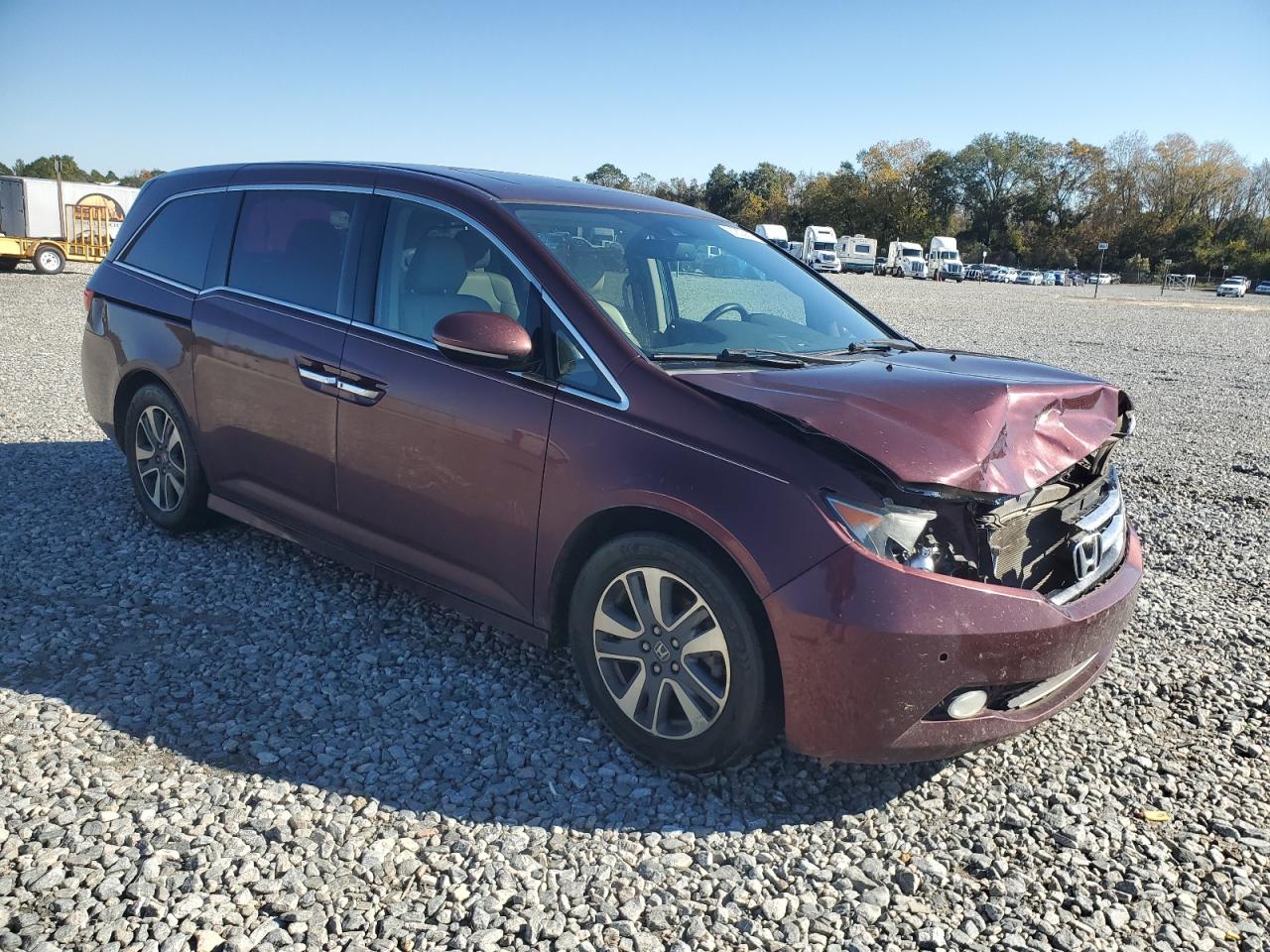 Honda Odyssey Touring Image 2