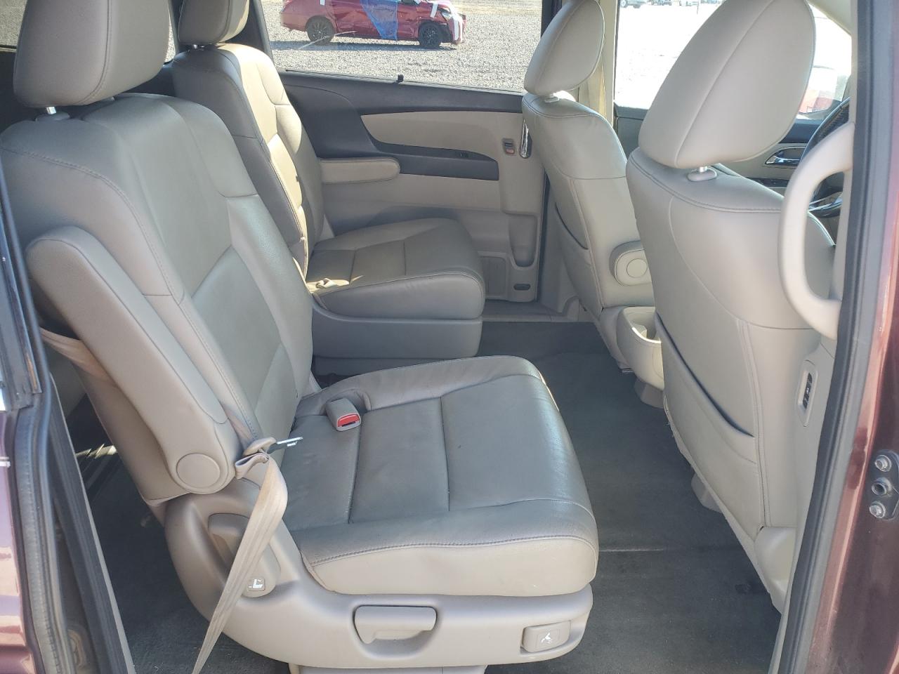 Honda Odyssey Touring Image 13