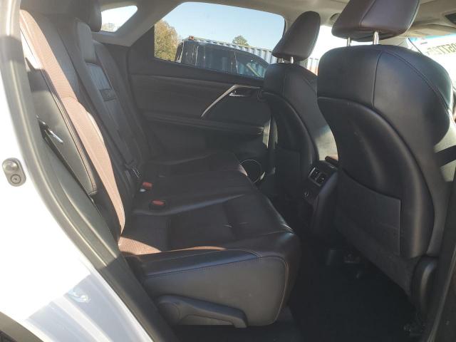 Lexus RX 350 Base Image 14