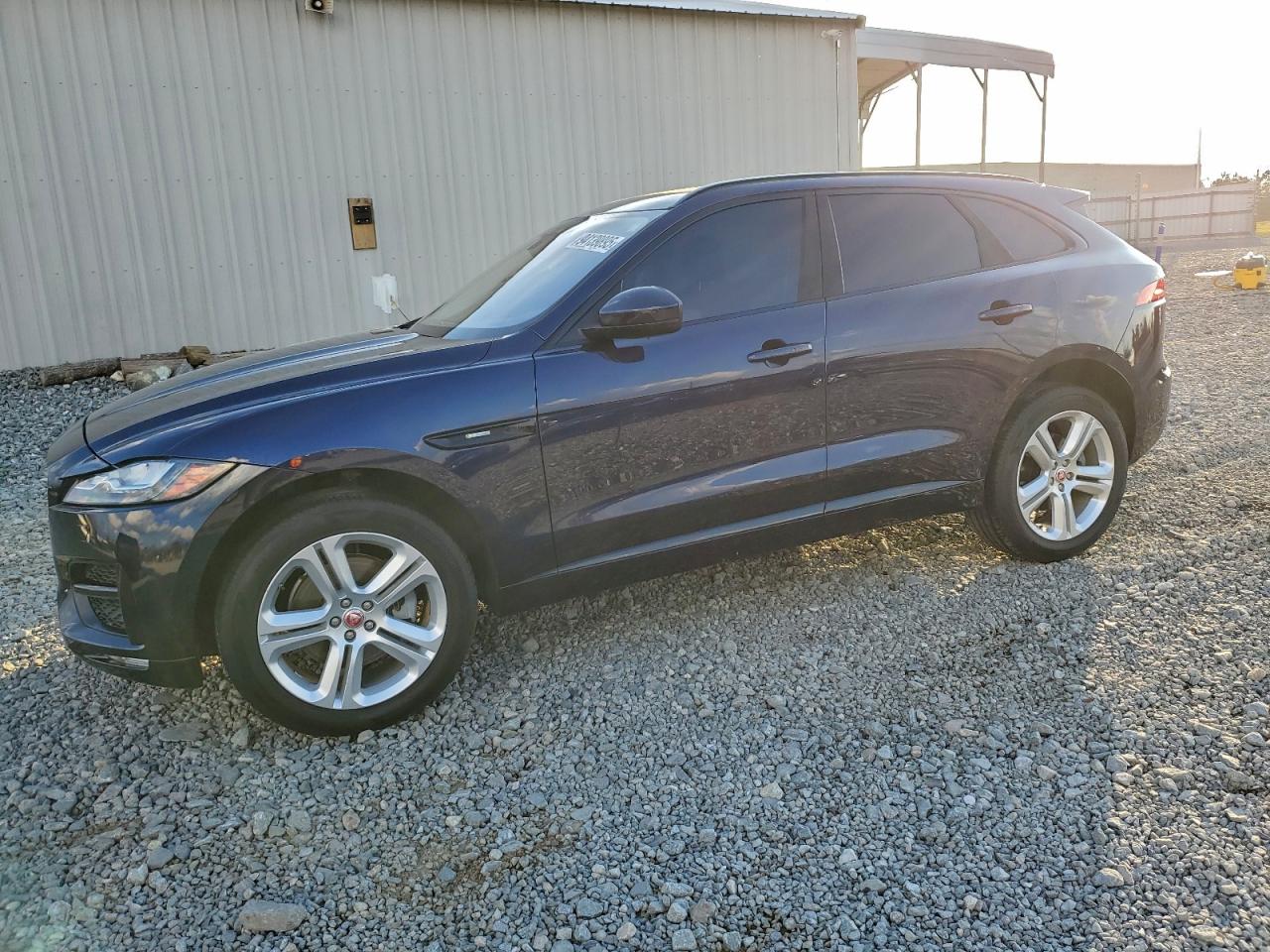 Jaguar F-PACE R - Sport Image 1