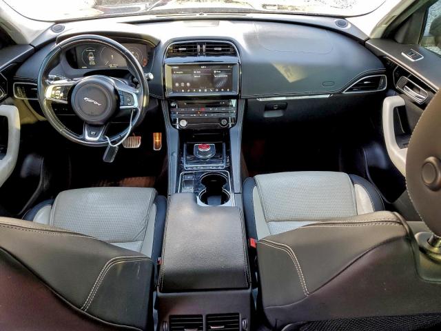 Jaguar F-PACE R - Sport Image 7