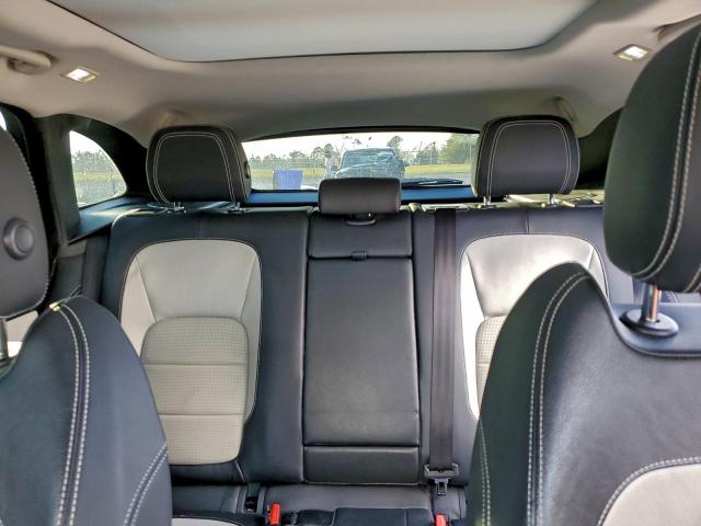 Jaguar F-PACE R - Sport Image 8