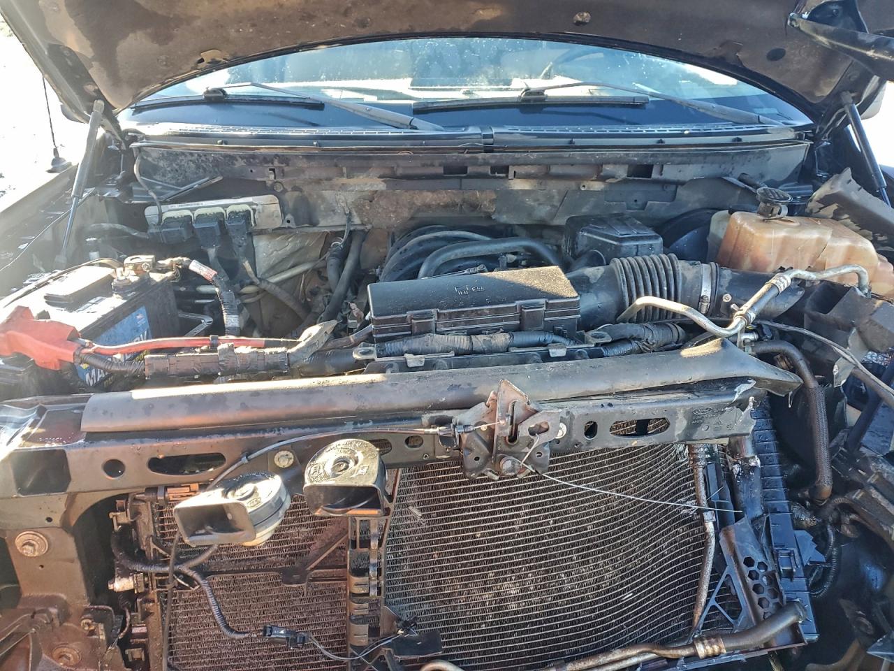 Ford F-150 Supercrew Image 4