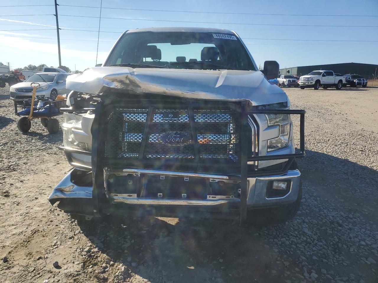 Ford F-150 Supercrew Image 4