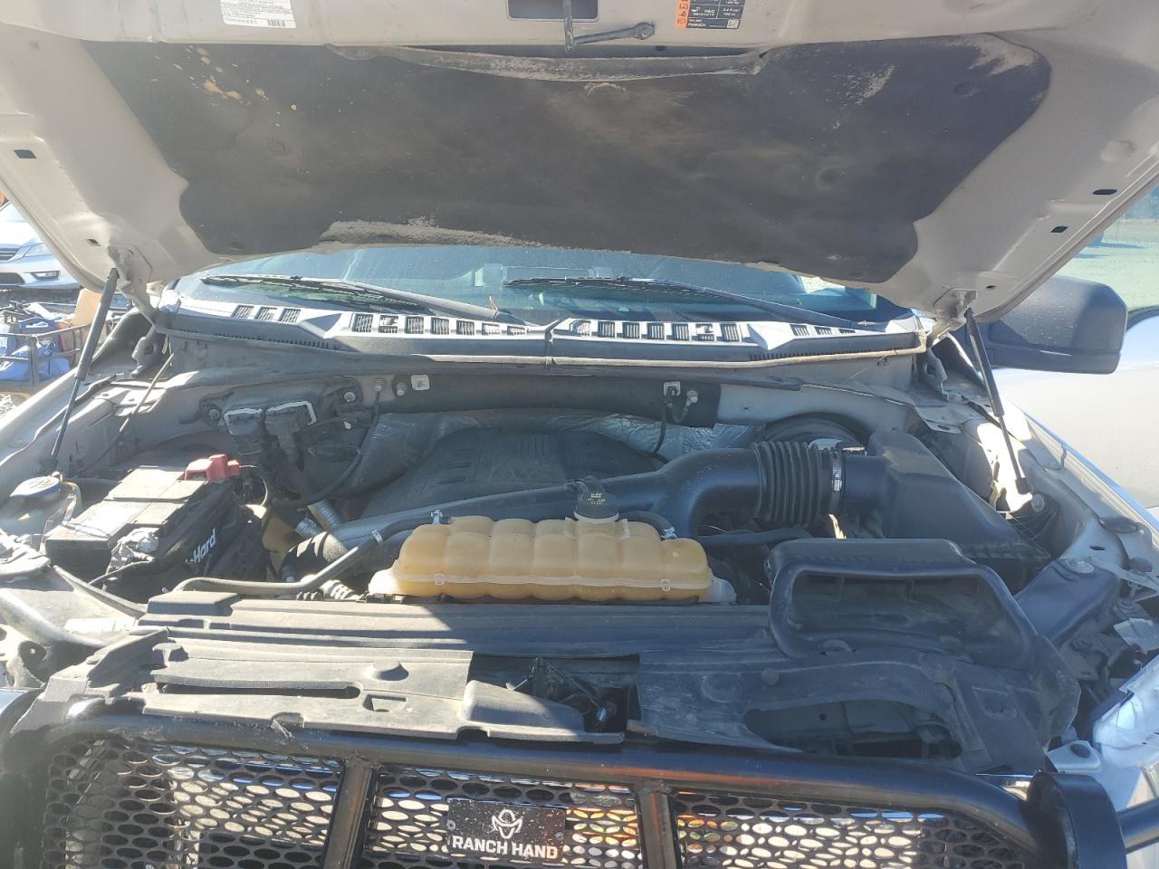 Ford F-150 Supercrew Image 6