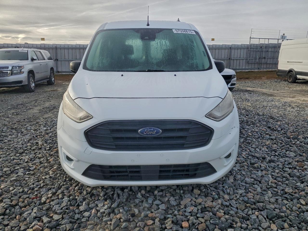 Ford Transit Xlt Image 8