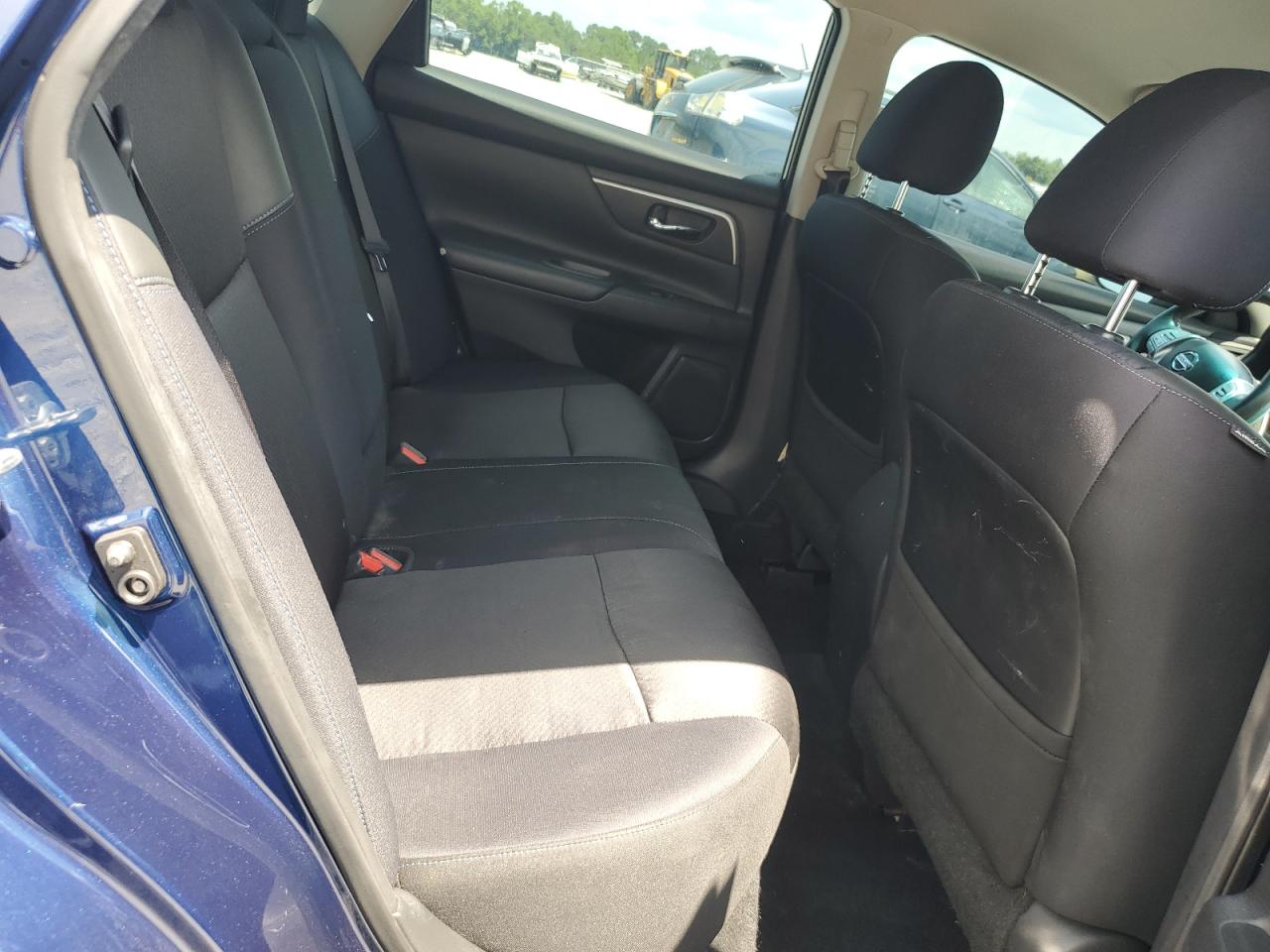 Nissan Altima 2.5 Image 6