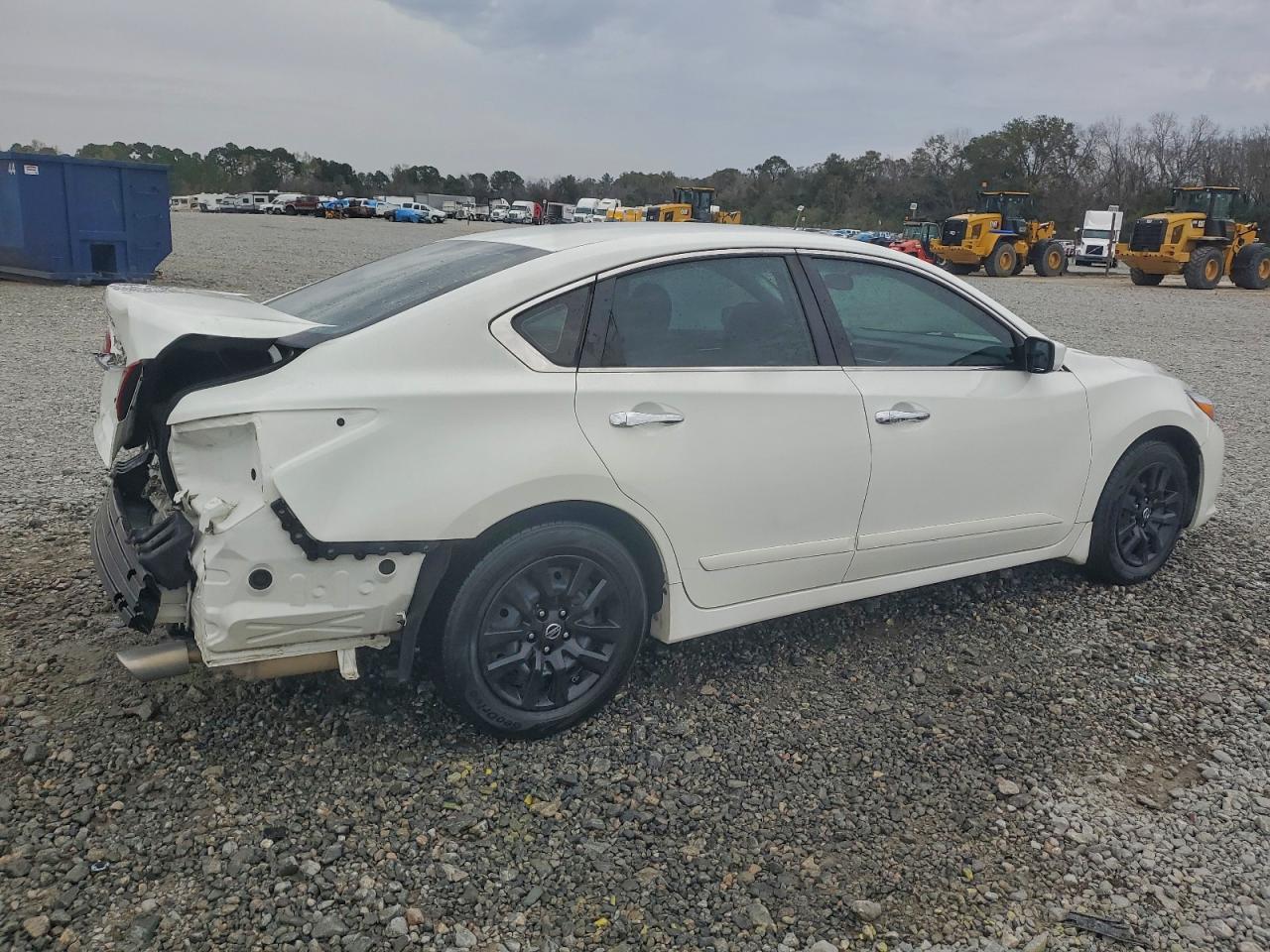 Nissan Altima 2.5 Image 12