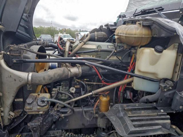 Freightliner Columbia 1 Columbia Image 9