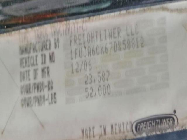 Freightliner Columbia 1 Columbia Image 8