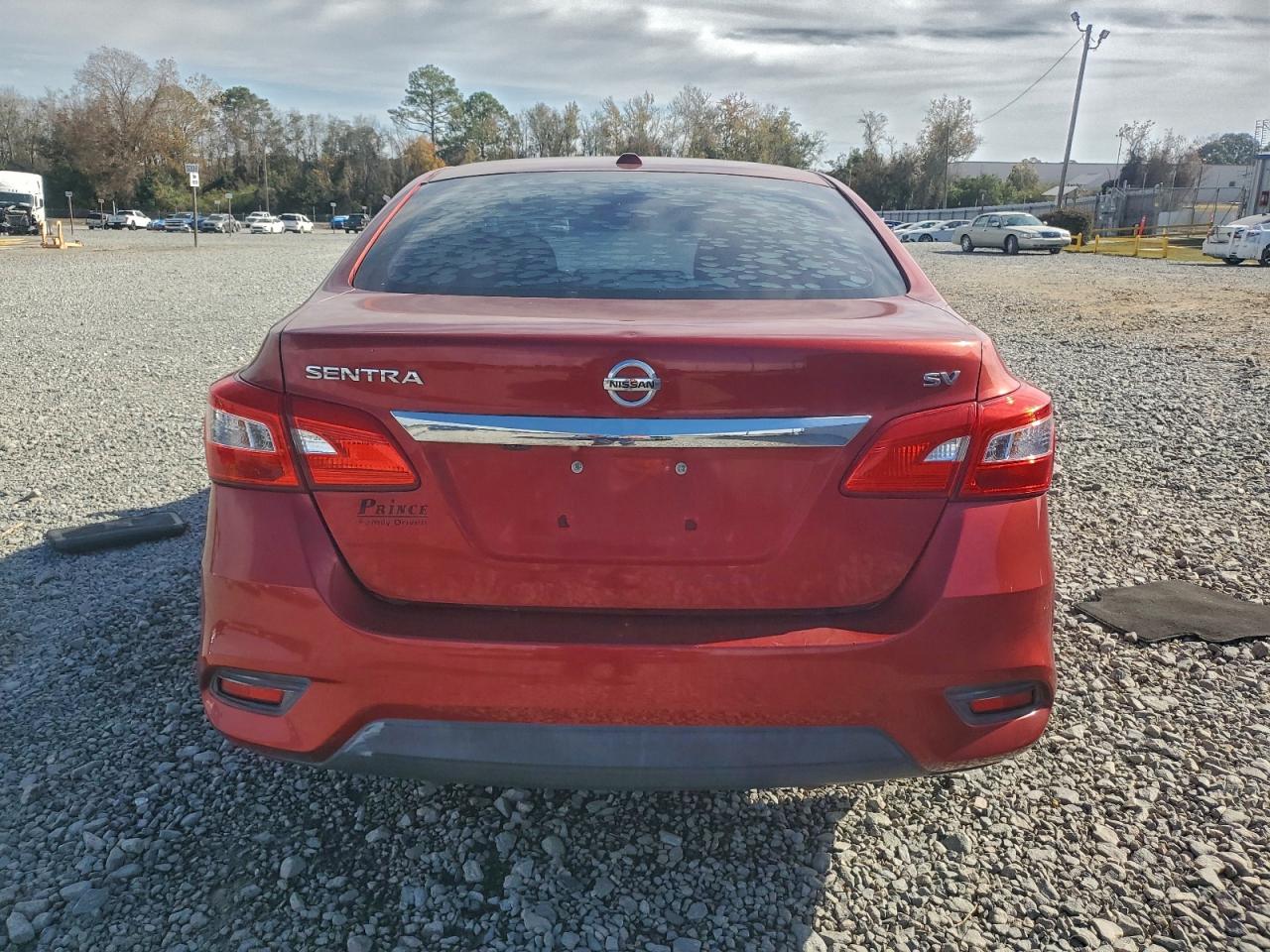 Nissan Sentra S Image 6