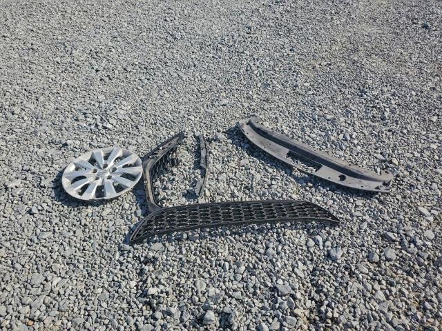 Nissan Sentra S Image 10