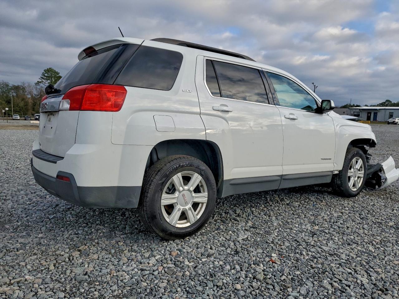 GMC Terrain Slt Image 2