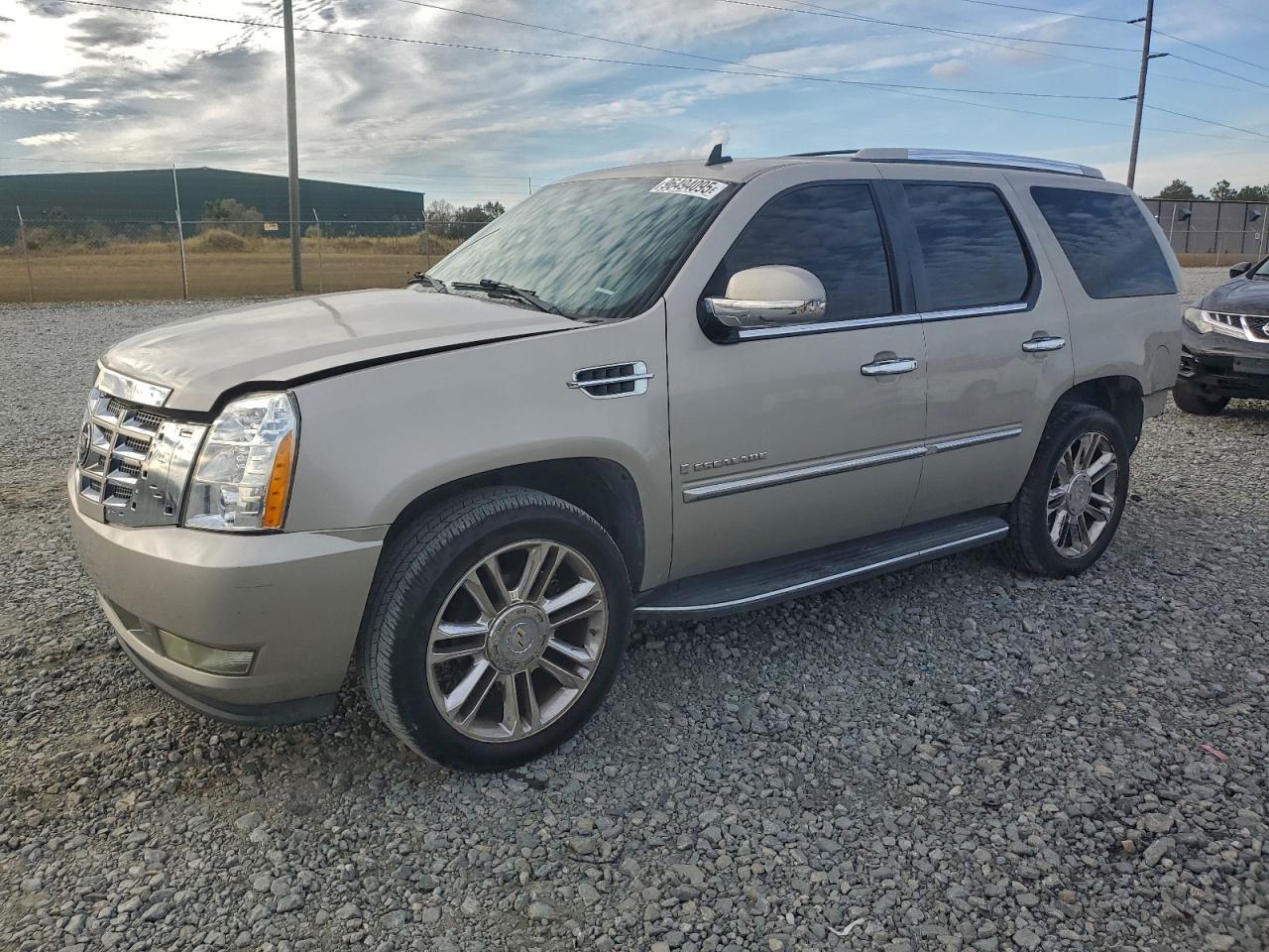 Cadillac Escalade Luxury Image 1