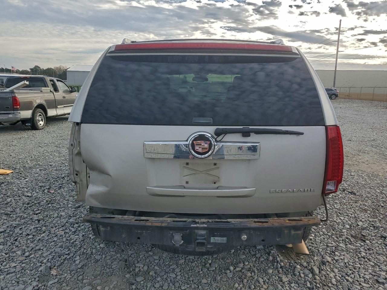 Cadillac Escalade Luxury Image 11