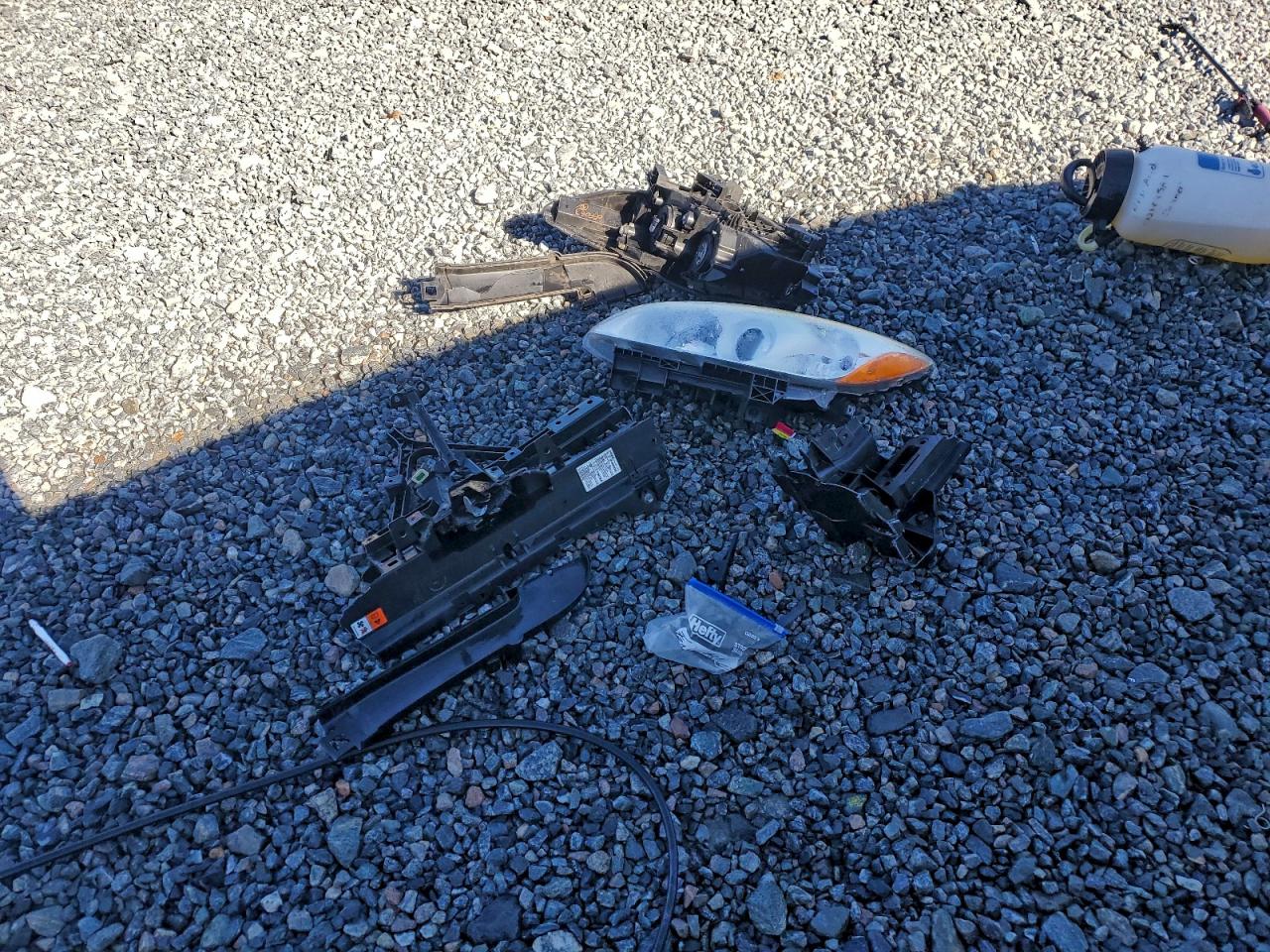 Mazda 5 Touring Image 4