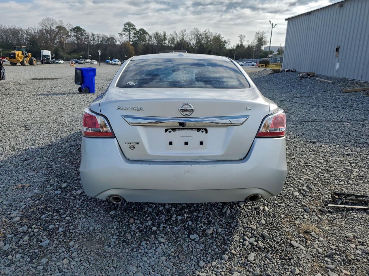 Nissan Altima 2.5 Image 6