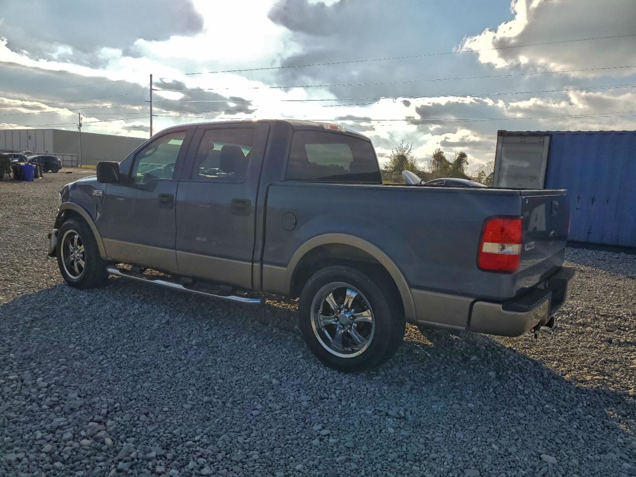 Ford F-150 Supercrew Image 12