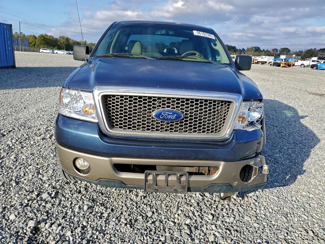Ford F-150 Supercrew Image 3