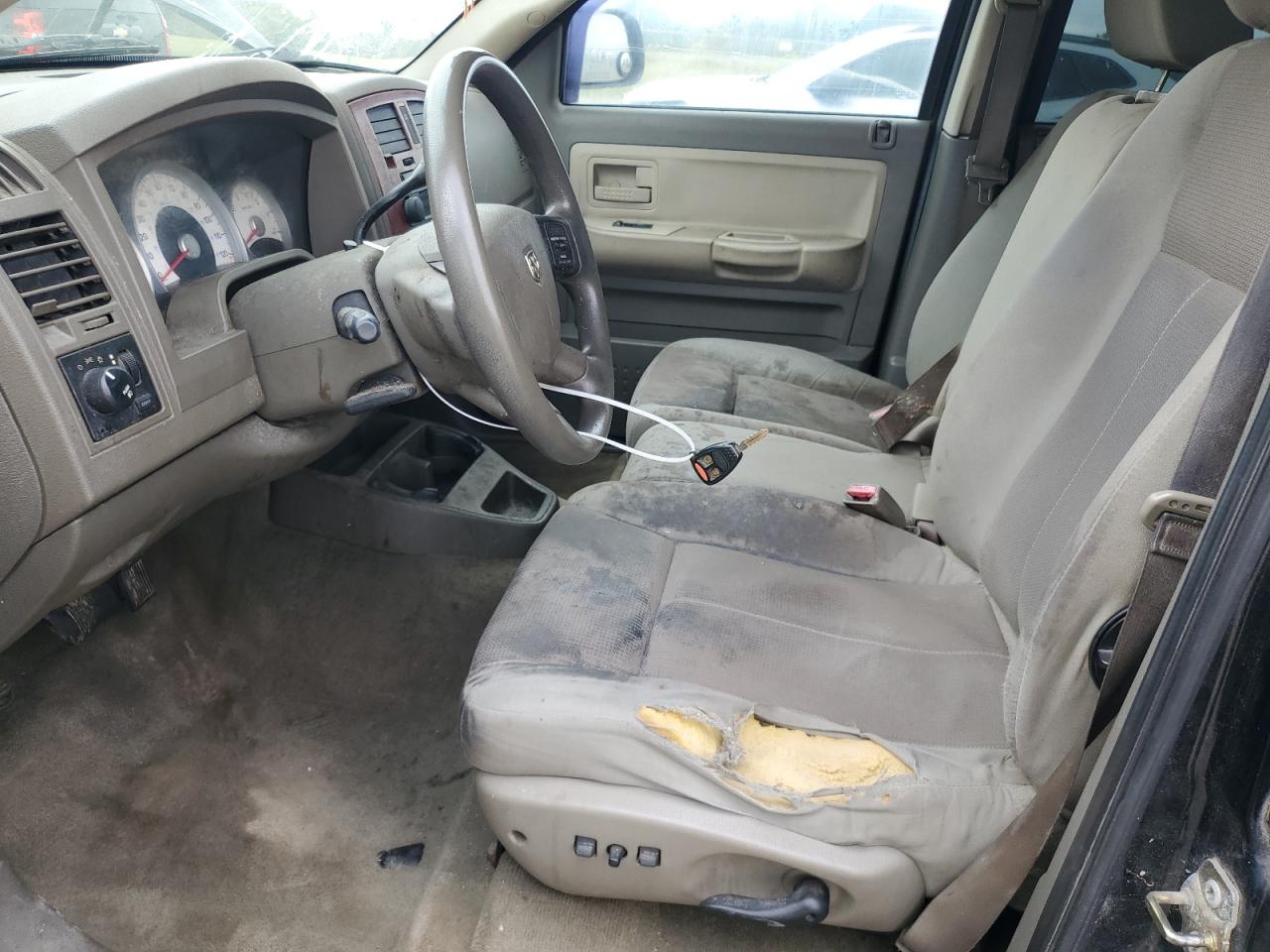 Dodge Dakota Quad Slt Image 3